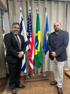 Bruno Cezar Cecchini, presidente da CNMI, em reunião com Fernando Monteiro da Fundação Israelita Latino-Americana para discutir o futuro da mineração no Brasil