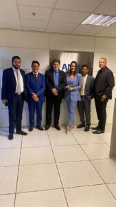 Representantes da CNMI e da ANM reunidos em Brasília para discutir desafios, avanços e estratégias para o desenvolvimento do setor mineral brasileiro.